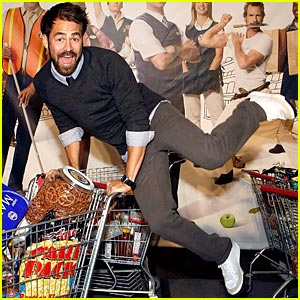 kyle-howard-shopping-cart